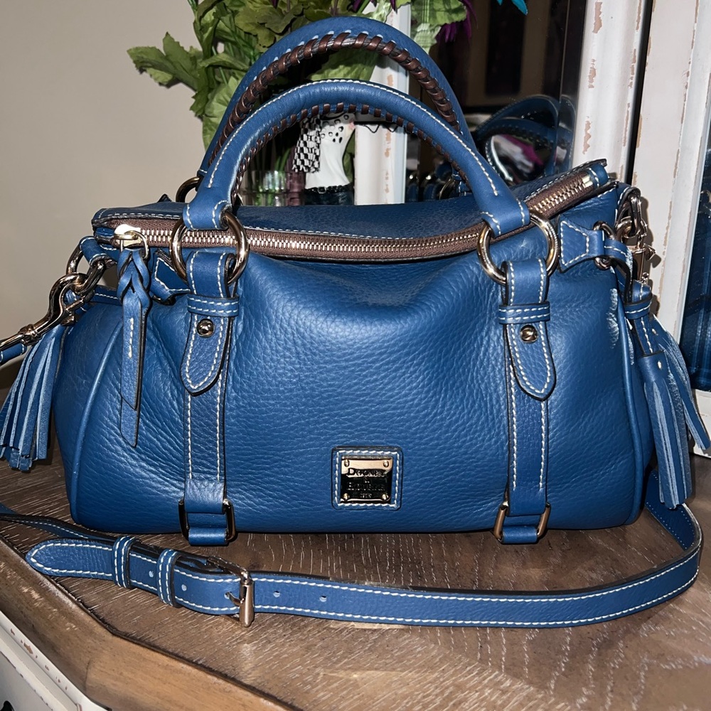 💙💙💙💙Small COLOR 💙Denim💙 BLUE 💎 DISCONTINUED 💎💙💙💙💙 Italian Leather